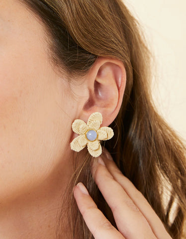 Earrings - Sweet Straw Flower - Natural